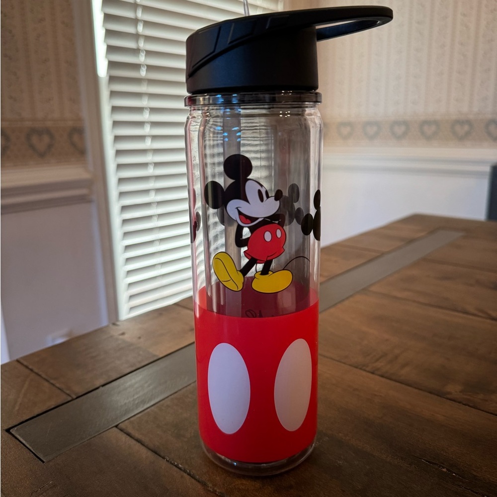Super Cute Mickey Mouse Water Bottle!